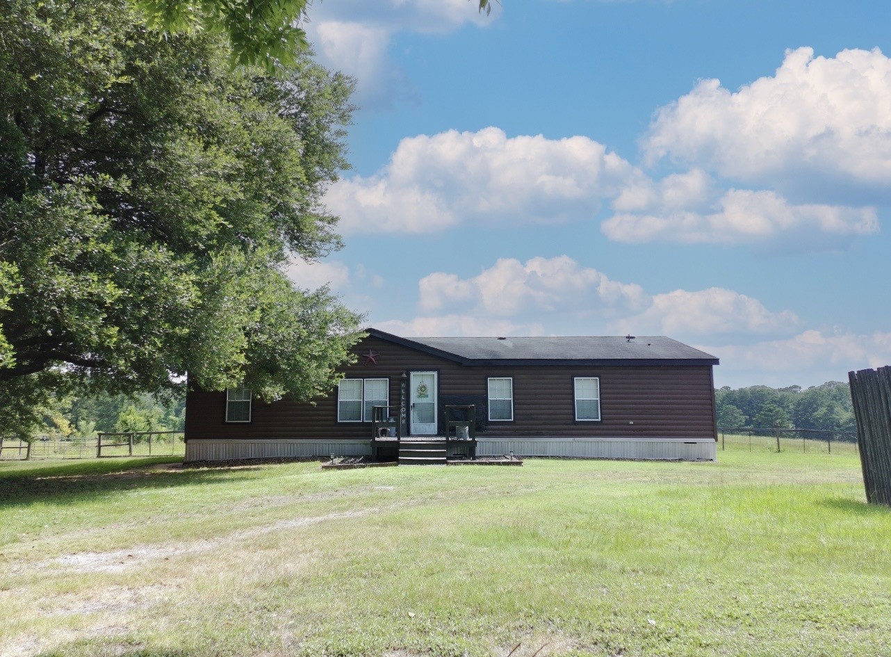 570 Four Notch Road Huntsville, TX 77340 - Photo 4 of 29