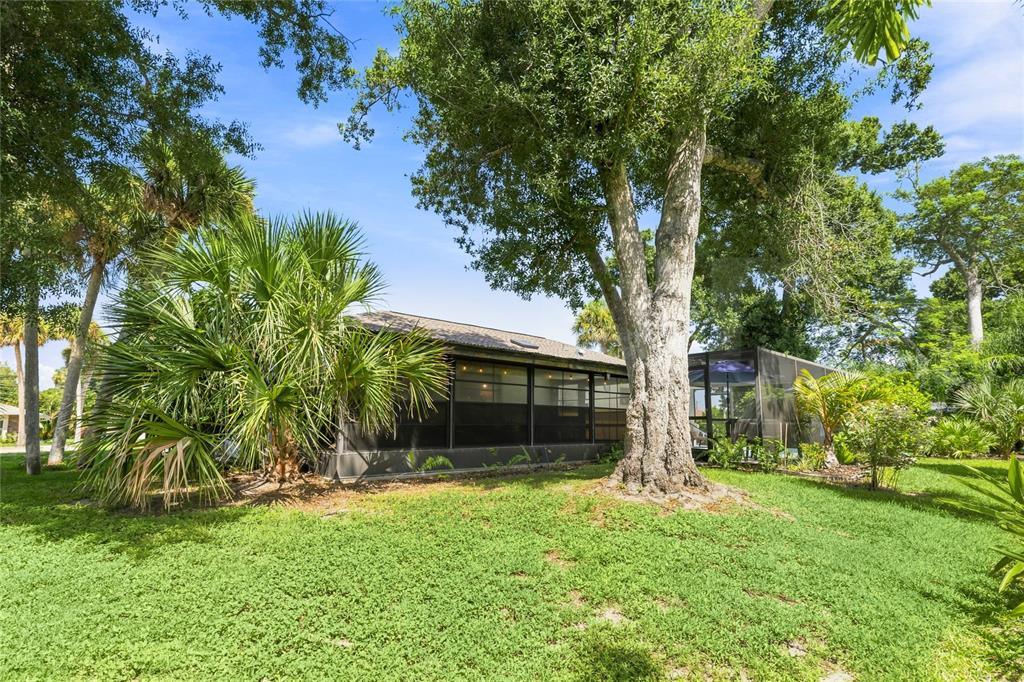 3207 Valencia Road Venice, FL 34293 - Photo 31 of 55 Gallery Image 31