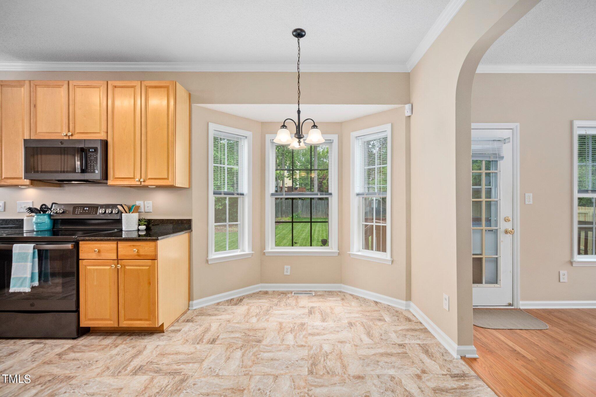 9228 Shallcross Way Raleigh, NC 27617 - Photo 14 of 34 15-web-or-mls-9228 Shallcross Way-64