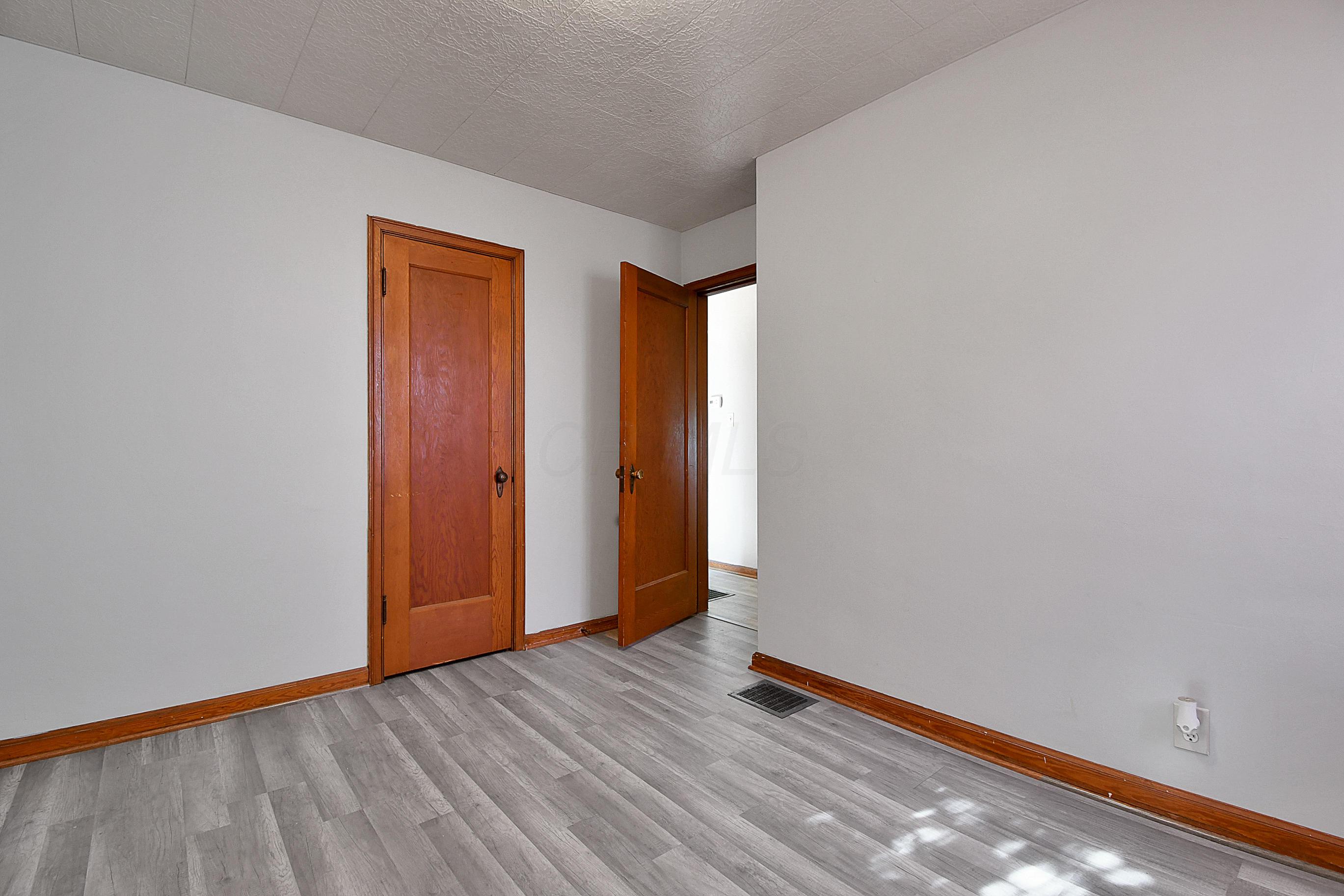 250 Edgevale Road Columbus, OH 43209 - Photo 12 of 15 Gallery Image 12
