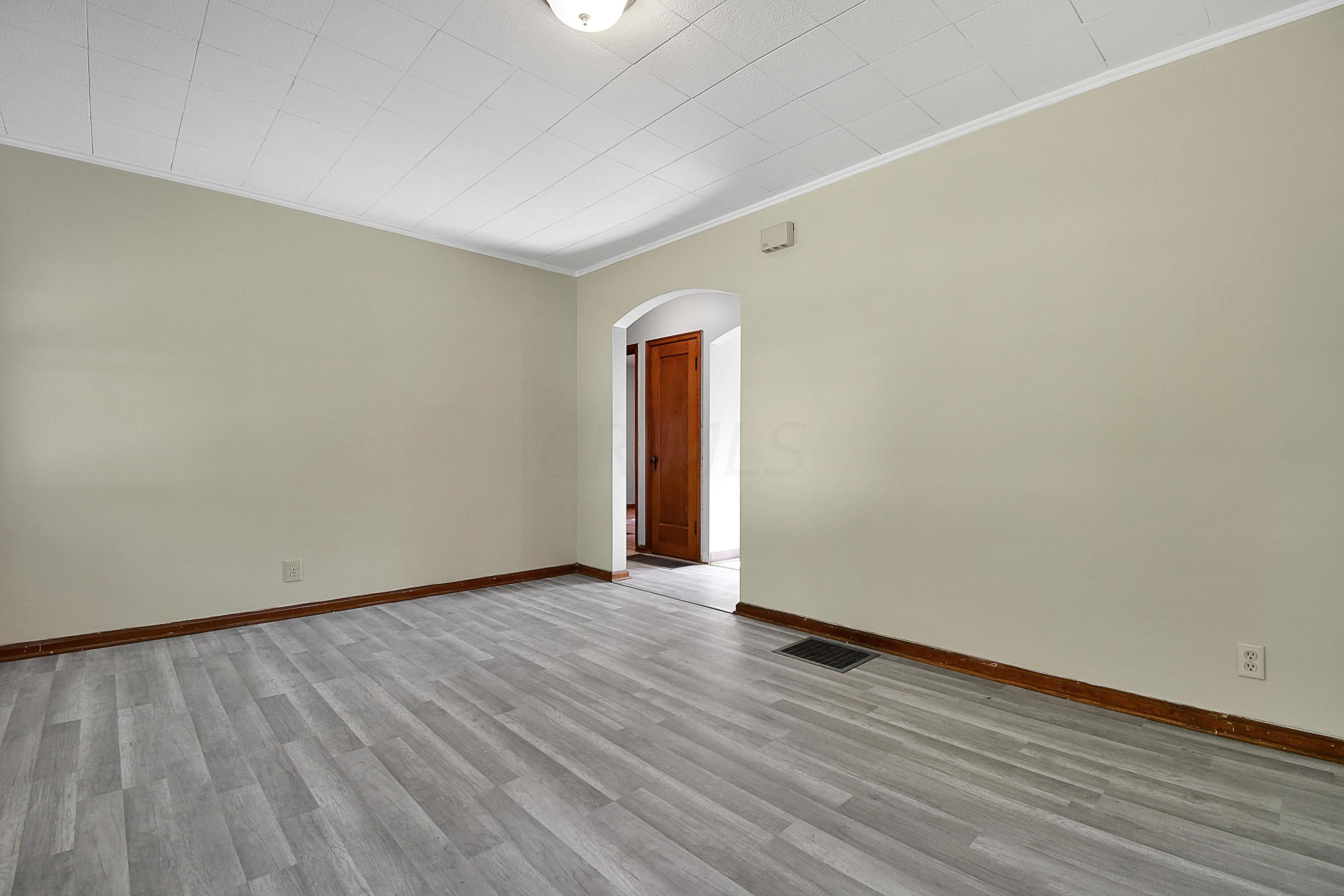 250 Edgevale Road Columbus, OH 43209 - Photo 2 of 15 Gallery Image 2