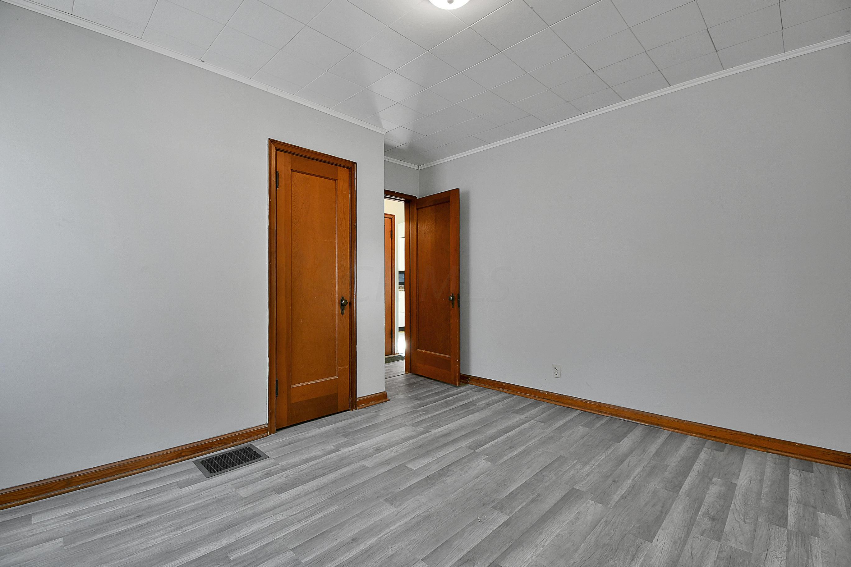 250 Edgevale Road Columbus, OH 43209 - Photo 10 of 15 Gallery Image 10