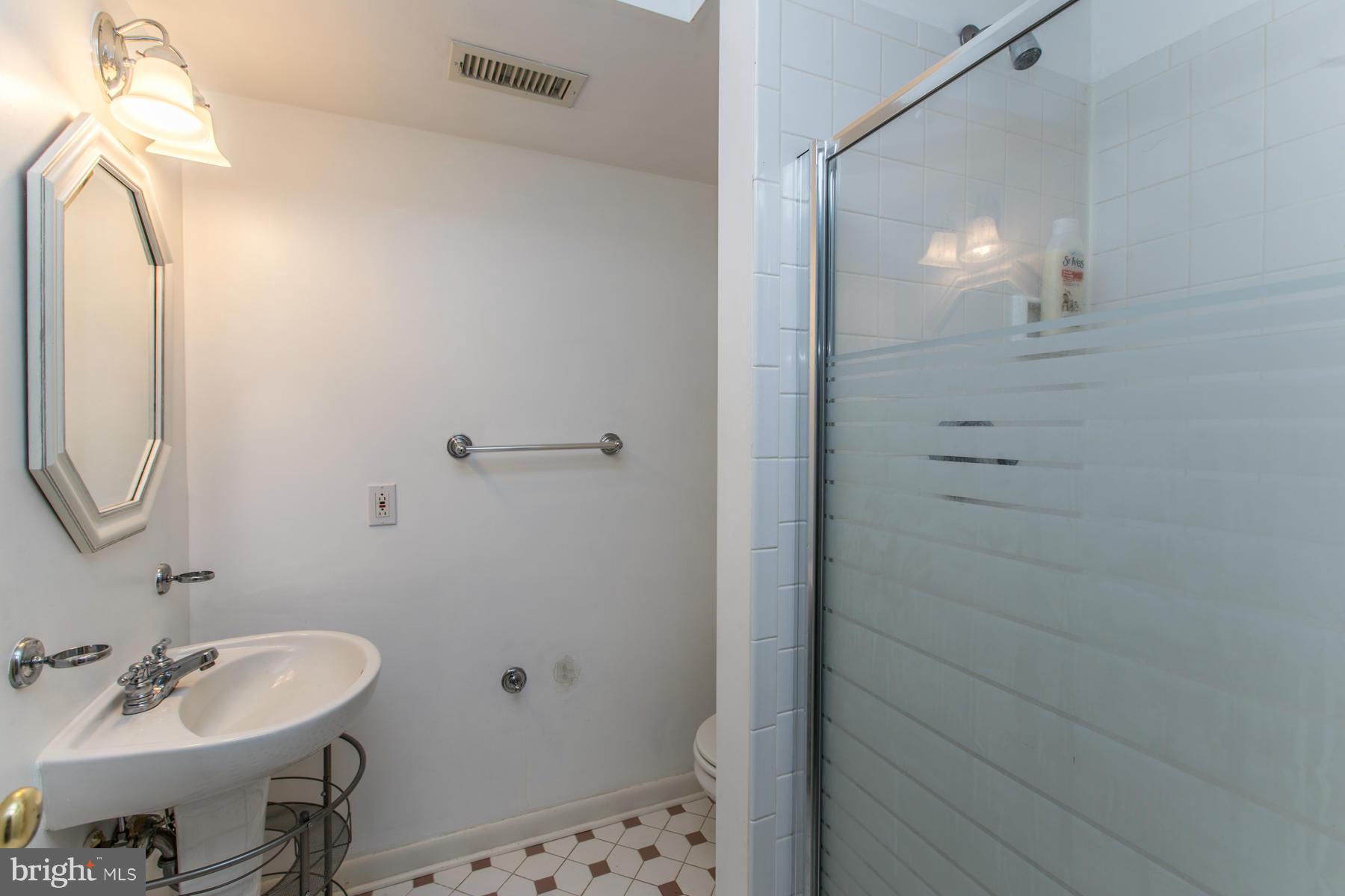 10112 Clearspring Road Damascus, MD 20872 - Photo 24 of 30 Bath