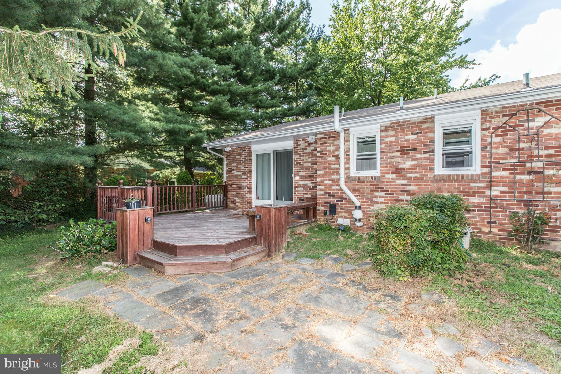10112 Clearspring Road Damascus, MD 20872 - Photo 27 of 30 Exterior (Rear)
