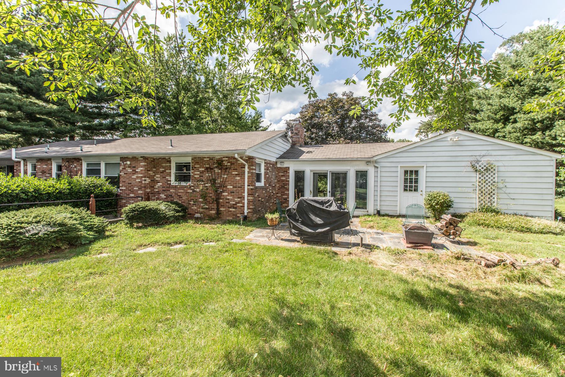 10112 Clearspring Road Damascus, MD 20872 - Photo 29 of 30 Exterior (Rear)