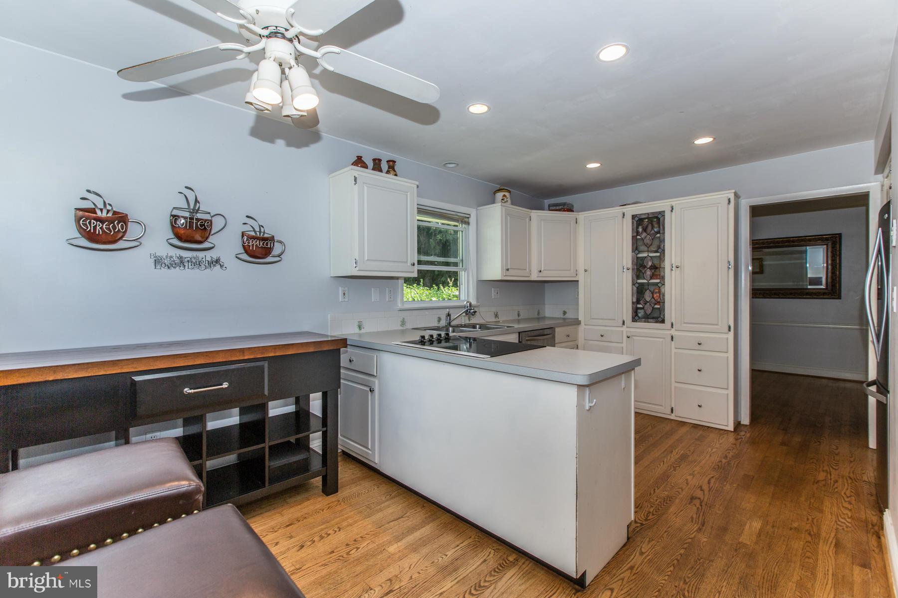 10112 Clearspring Road Damascus, MD 20872 - Photo 4 of 30 Kitchen