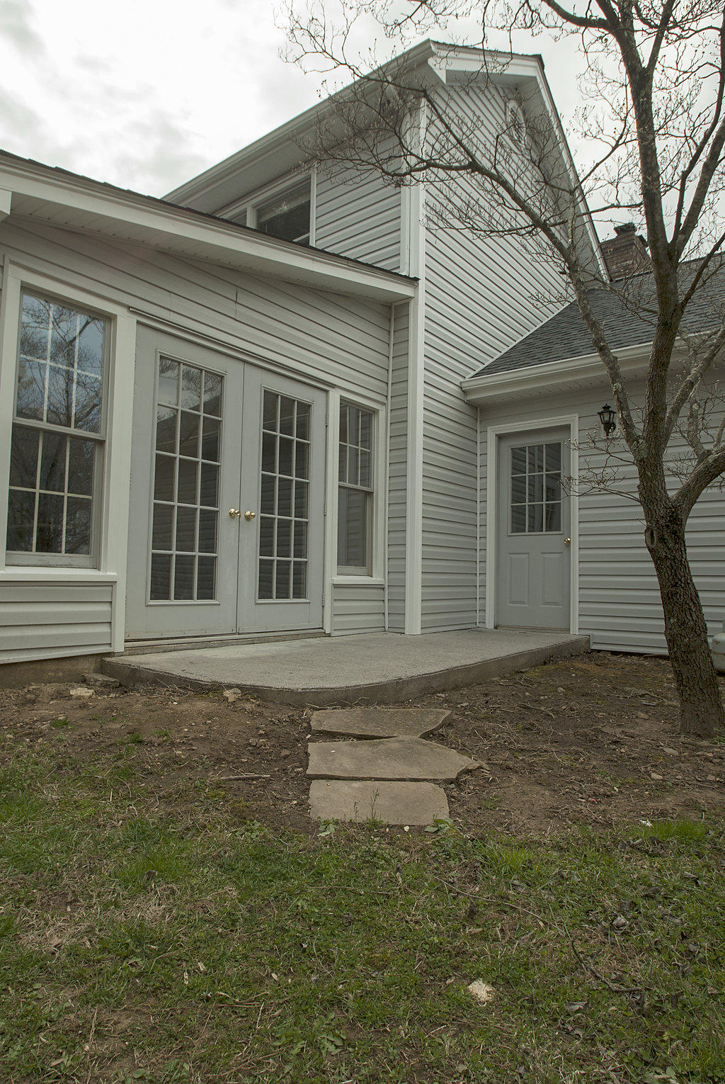 8131 Olsen Road Roanoke, VA 24019 - Photo 3 of 32 DSC_0375