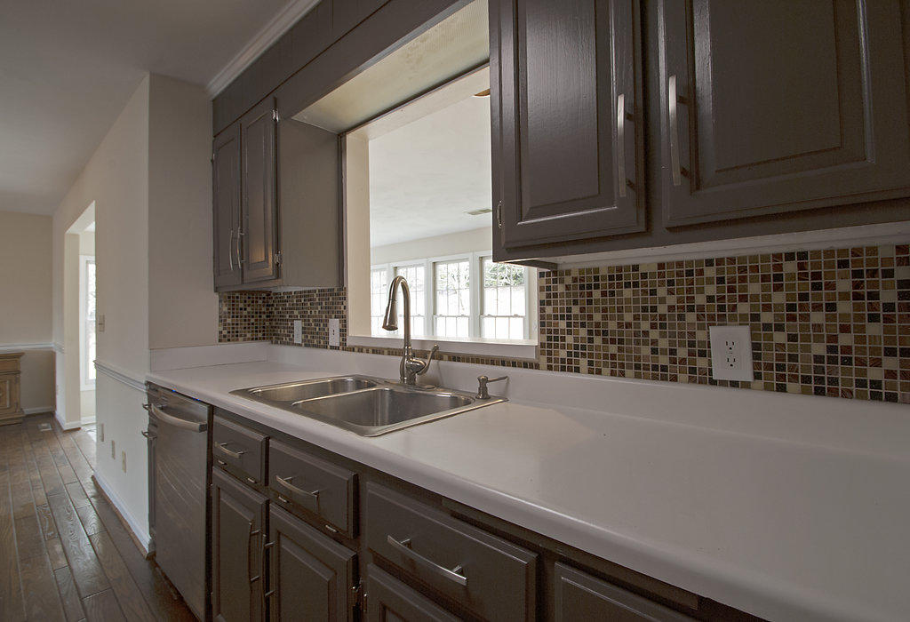 8131 Olsen Road Roanoke, VA 24019 - Photo 6 of 32 DSC_0384
