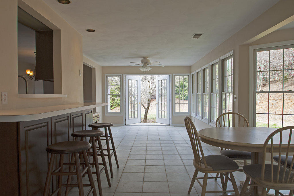 8131 Olsen Road Roanoke, VA 24019 - Photo 8 of 32 DSC_0392