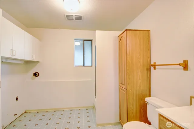 $659,000 | 7208 Yew Street, Everett, WA 98203