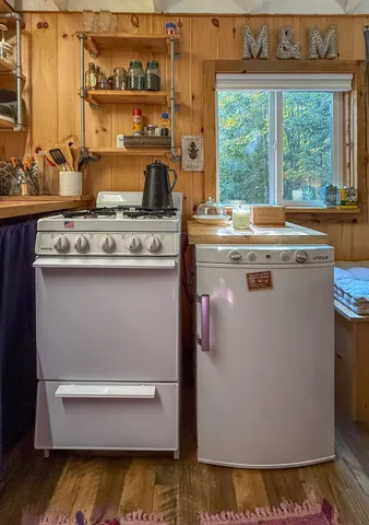 $189,500 | 307 Kidder Hill Ridge, Irasburg, VT 05845