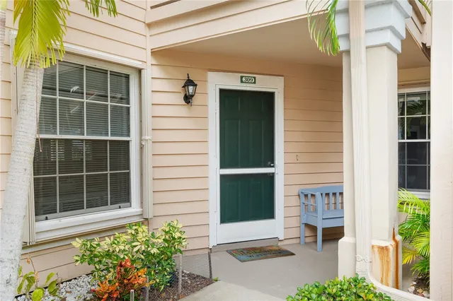 $8,500 | 8725 Lakeside Boulevard, Unit 309, Vero Beach, FL 32963