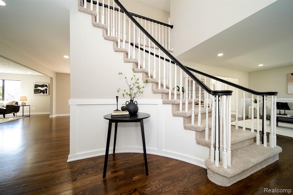 2729 Powderhorn Ridge Road Rochester, MI 48309 - Photo 13 of 95