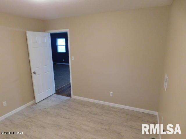 308 Roddy Road Salem, IL 62881 - Photo 40 of 50 Gallery Image 40