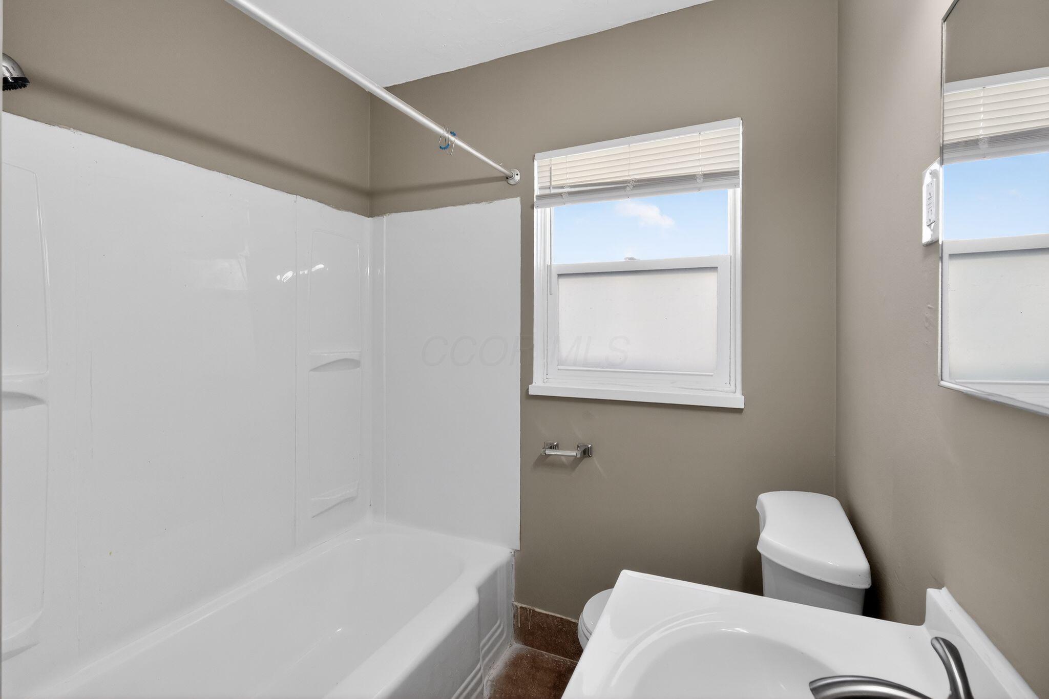 774 Racine Avenue Columbus, OH 43204 - Photo 18 of 30