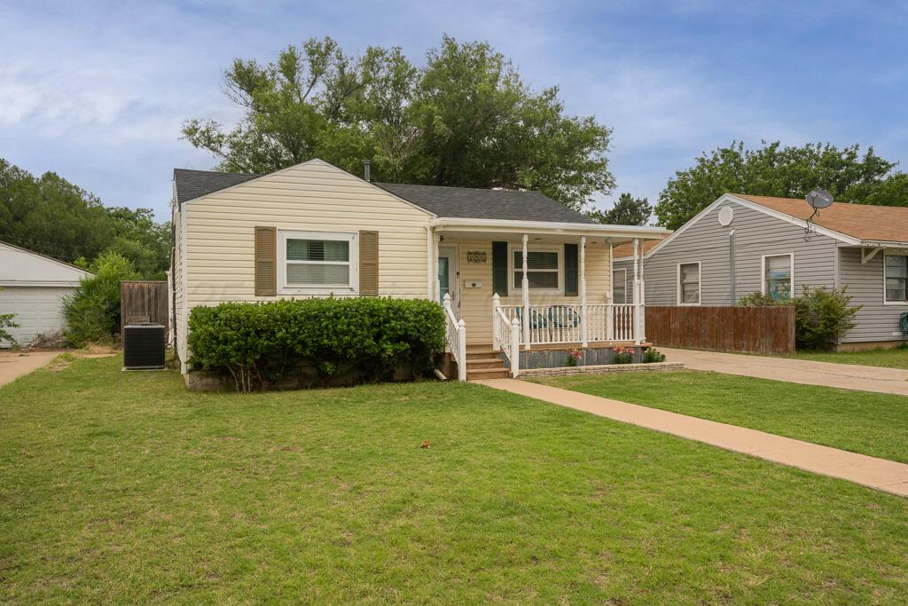4206 South Ong Street Amarillo, TX 79110 - Photo 3 of 24 front 2 (2)