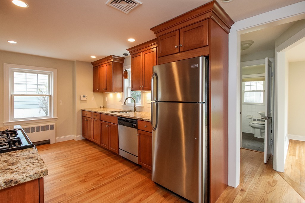 18 Nathaniel Road Winchester, MA 01890 - Photo 11 of 29 Gallery Image 11