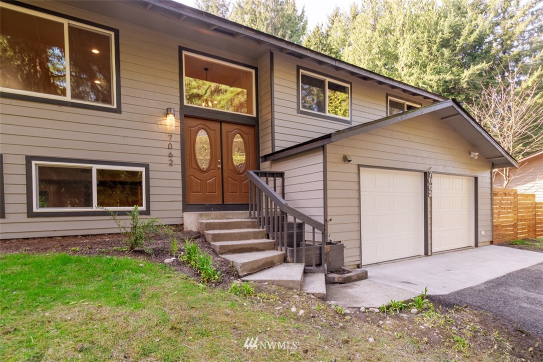 7062 Meadowdale Beach Road Edmonds, WA 98026 - Photo 2 of 25 Gallery Image 2