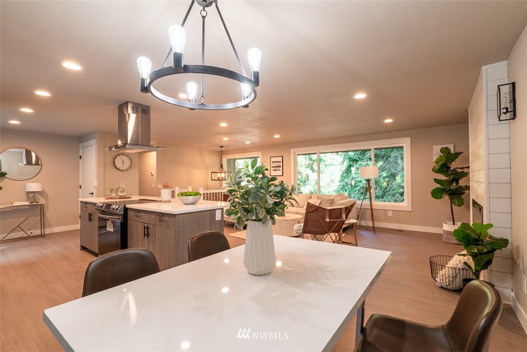 7062 Meadowdale Beach Road Edmonds, WA 98026 - Photo 8 of 25 Gallery Image 8