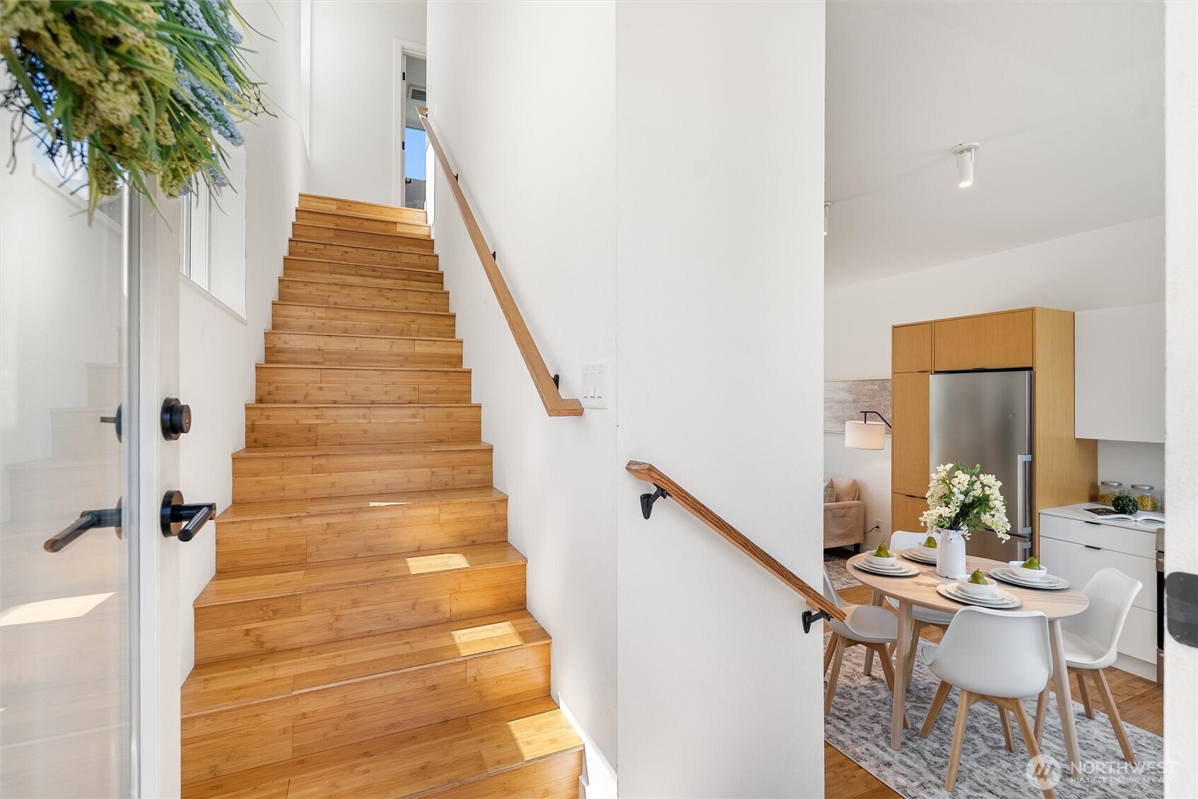 1821 South Lane Street Seattle, WA 98144 - Photo 12 of 29
