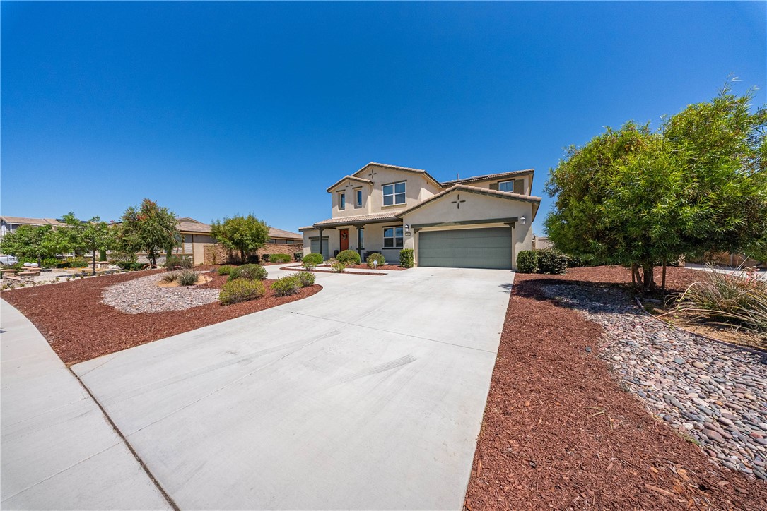 13862 Mardi Gras Lane Riverside, CA 92503 - Photo 4 of 68
