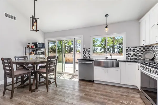 $955,000 | 11 Vía Becerra, Rancho Santa Margarita, CA 92688