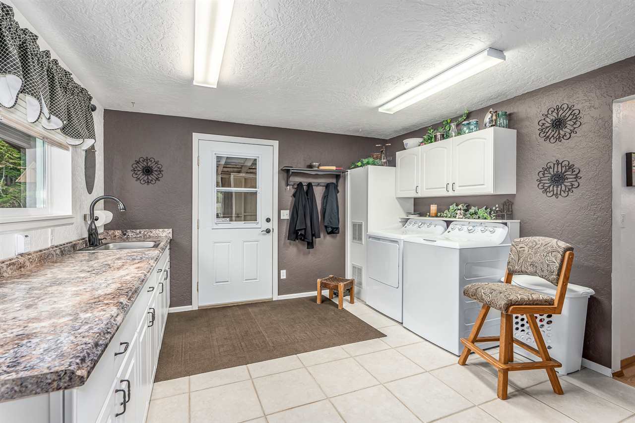 2872 Flowery Trail Road Usk, WA 99180 - Photo 4 of 19