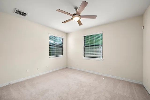 $2,800 | 5329 Egbert Street, Unit C, Houston, TX 77007