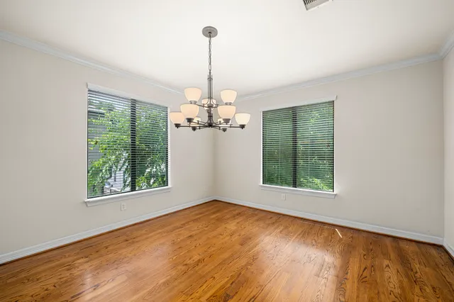 $2,800 | 5329 Egbert Street, Unit C, Houston, TX 77007