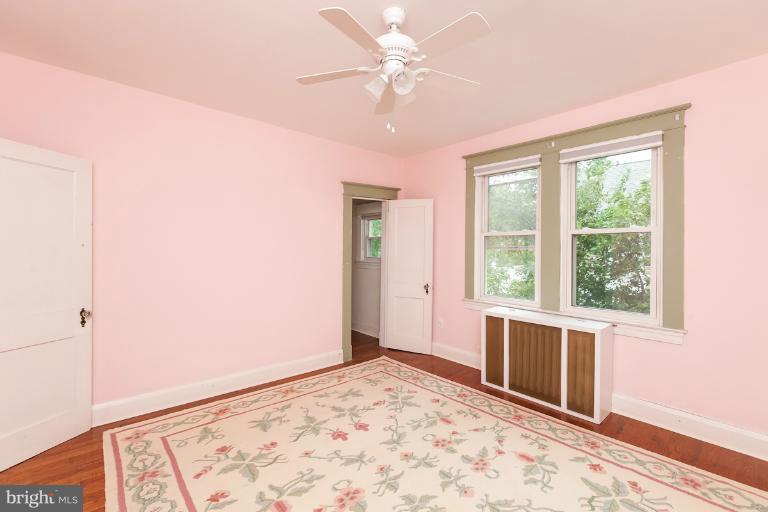 4411 Harcourt Road Baltimore, MD 21214 - Photo 6 of 30 Bedroom