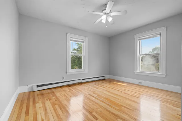 $2,100 | 106 Bismark Street, Manchester, NH 03102