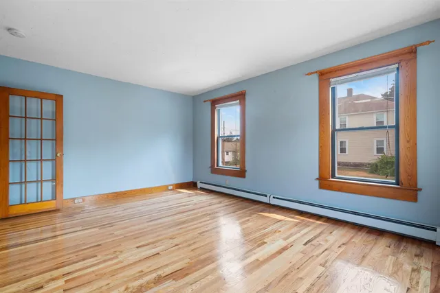 $2,100 | 106 Bismark Street, Manchester, NH 03102