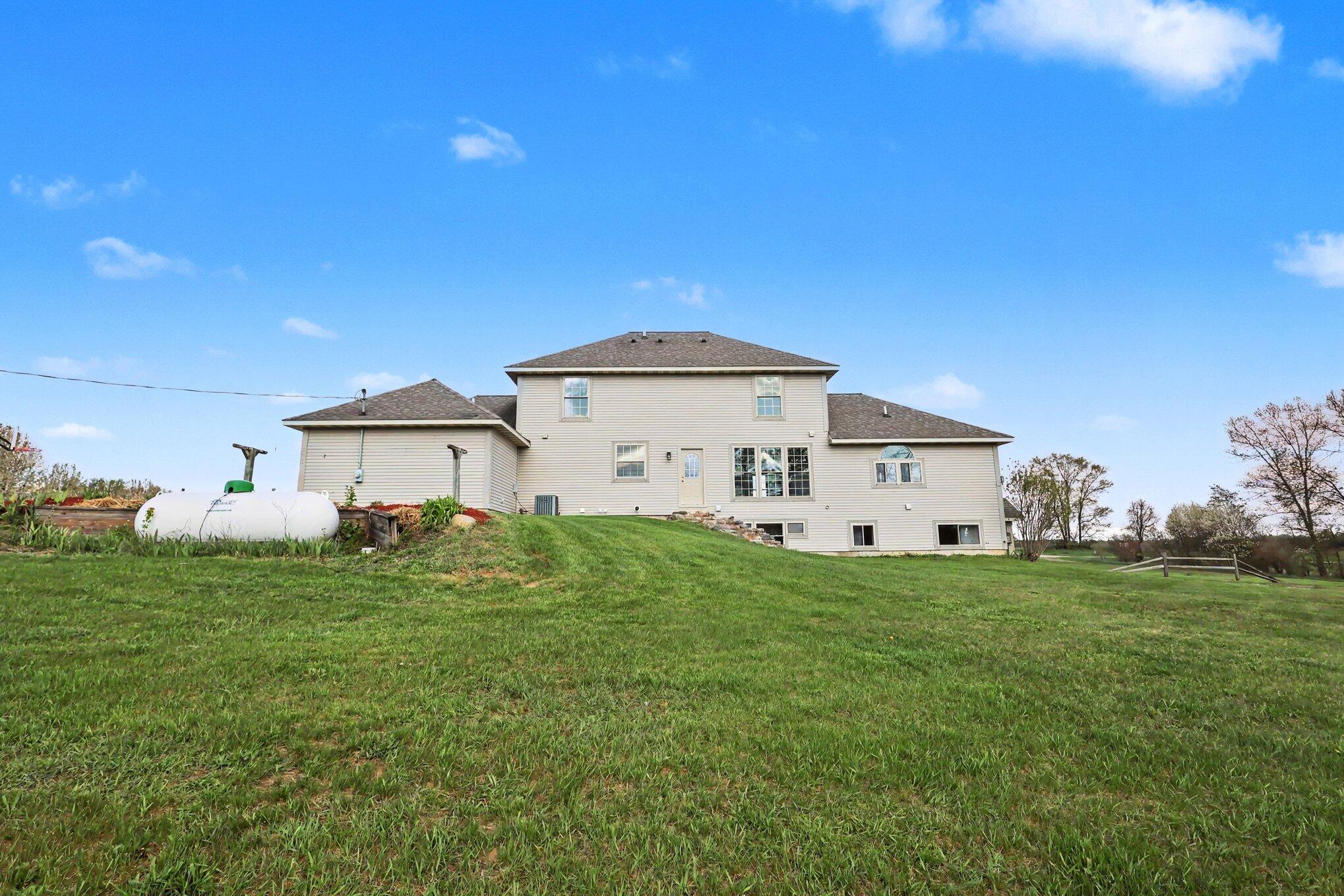1438 South Satterlee Road Gowen, MI 49326 - Photo 51 of 52 052_file_3218