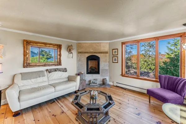 $1,075,000 | 92 Lookout Point Road, Plymouth, MA 02360