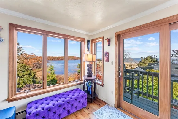 $1,075,000 | 92 Lookout Point Road, Plymouth, MA 02360