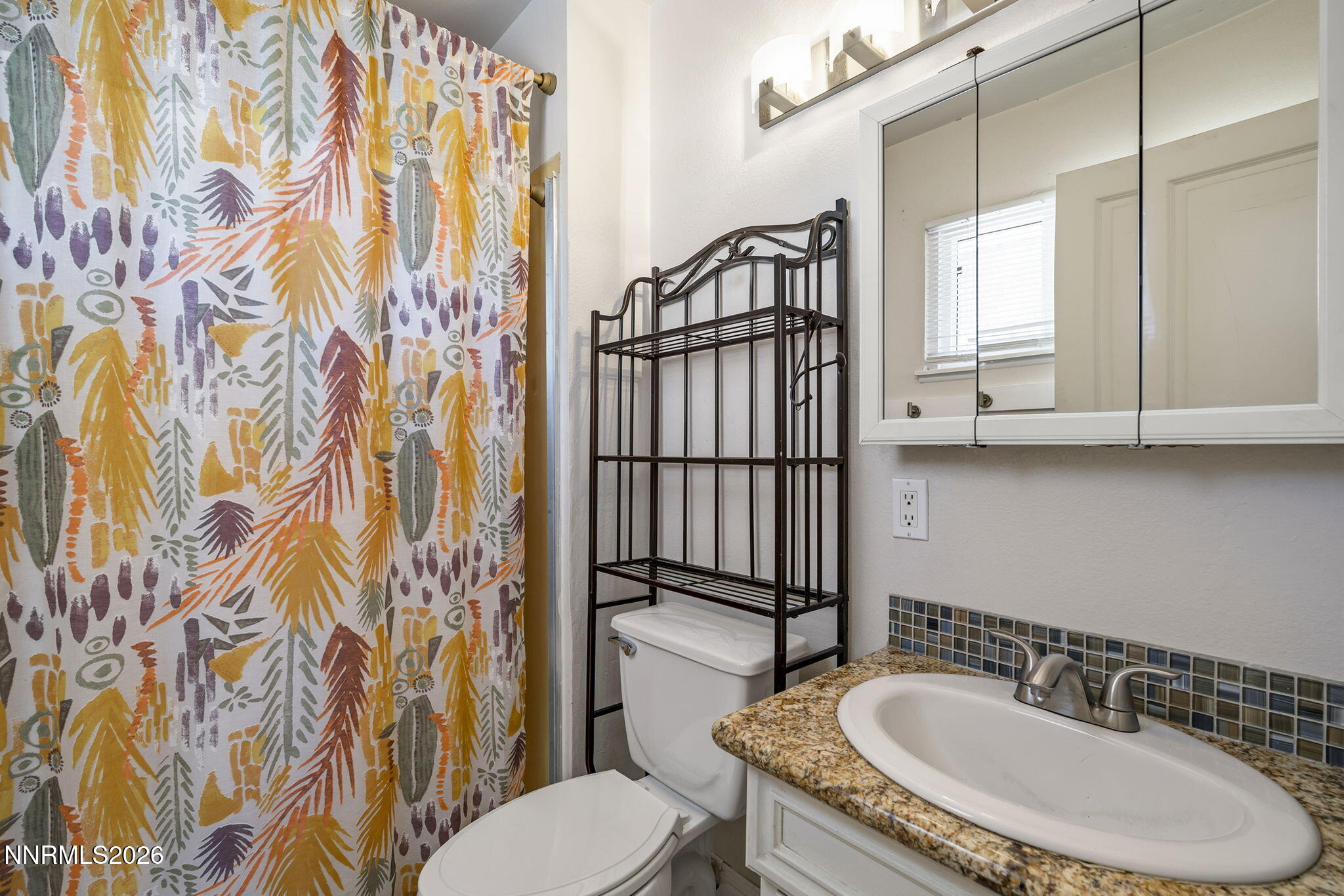 2630 Probasco Way Sparks, NV 89431 - Photo 19 of 24 19-web-or-mls-_DSC4218