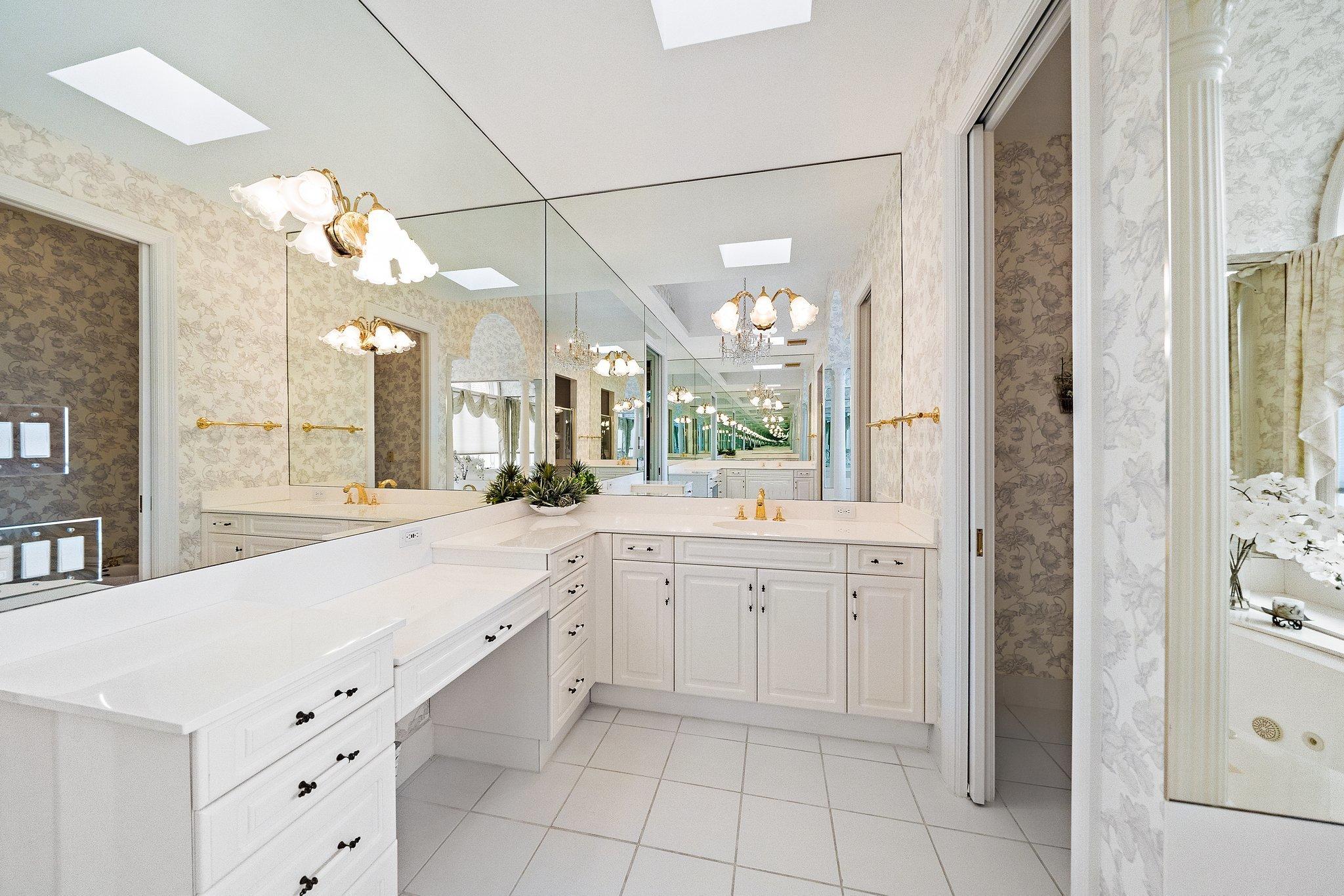 3388 Barrow Island Road Jupiter, FL 33477 - Photo 42 of 59 Right side