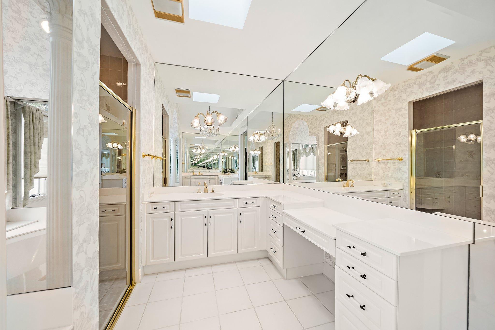 3388 Barrow Island Road Jupiter, FL 33477 - Photo 43 of 59 Left side