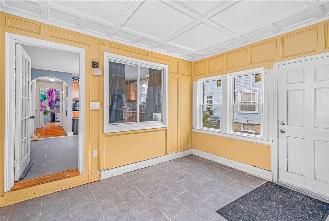 10 Booth Avenue Pawtucket, RI 02861 - Photo 5 of 48