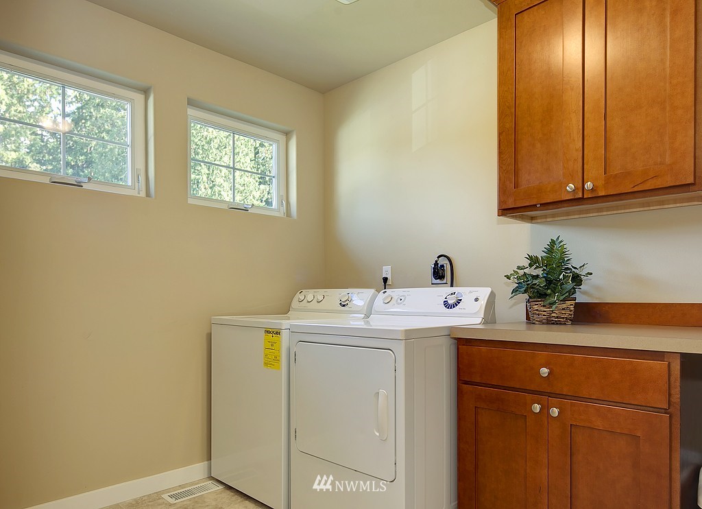 18426 North Road Lynnwood, WA 98037 - Photo 14 of 15