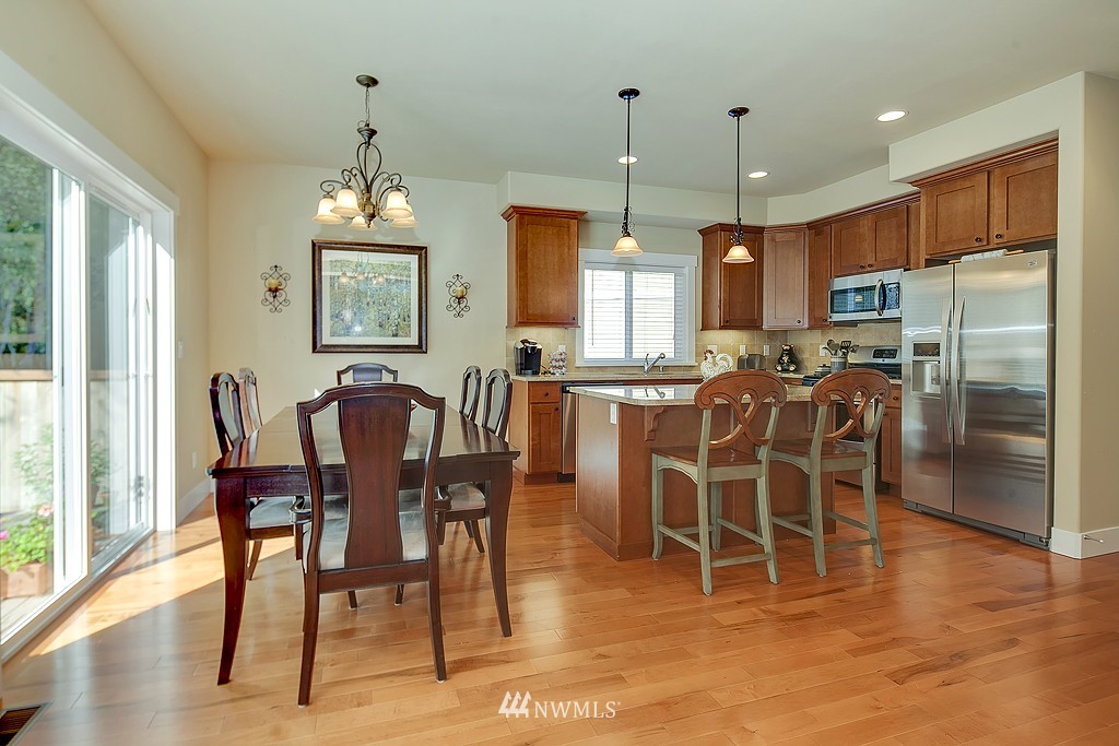 18426 North Road Lynnwood, WA 98037 - Photo 7 of 15