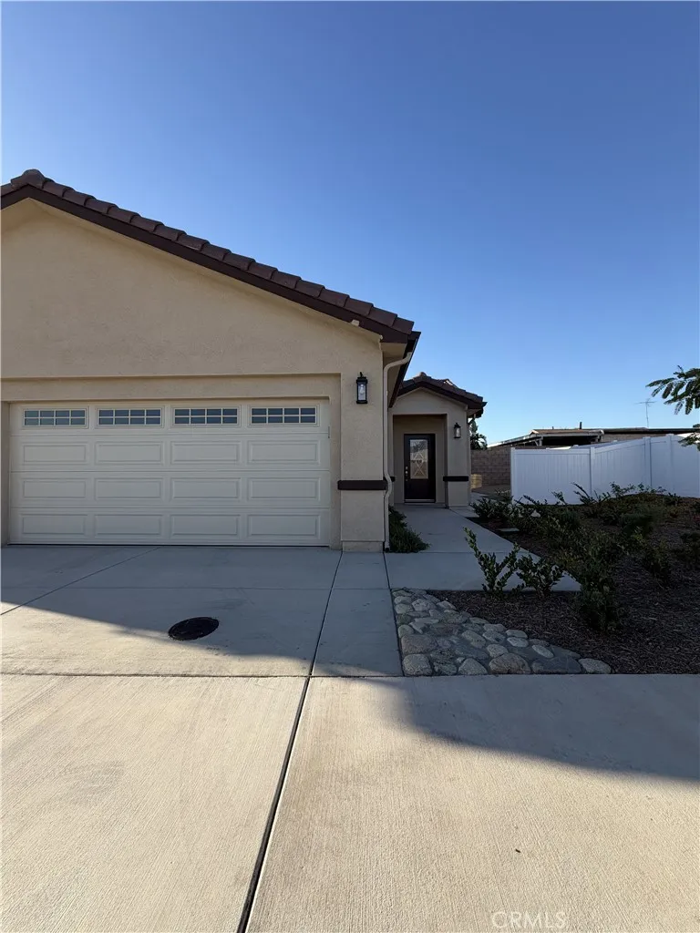 774 South Acacia Avenue, Unit 1 Rialto, CA 92376 - Photo 1 of 12