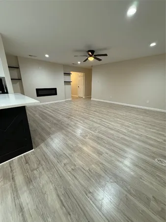 $1,900 | 4747 Clover Street, Houston, TX 77033