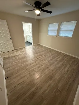 $1,900 | 4747 Clover Street, Houston, TX 77033