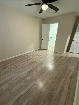 $1,900 | 4747 Clover Street, Houston, TX 77033
