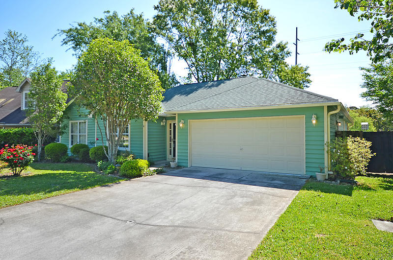 1317 Llewellyn Road Mount Pleasant, SC 29464 - Photo 3 of 30 DSC_0018-copy