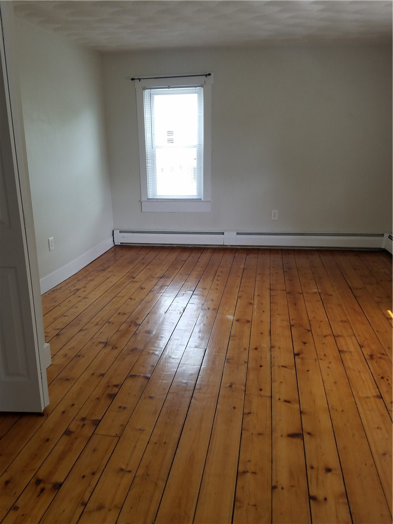 31 First School Street, Unit 2 Bristol, RI 02809 - Photo 18 of 20 Bedroom 1