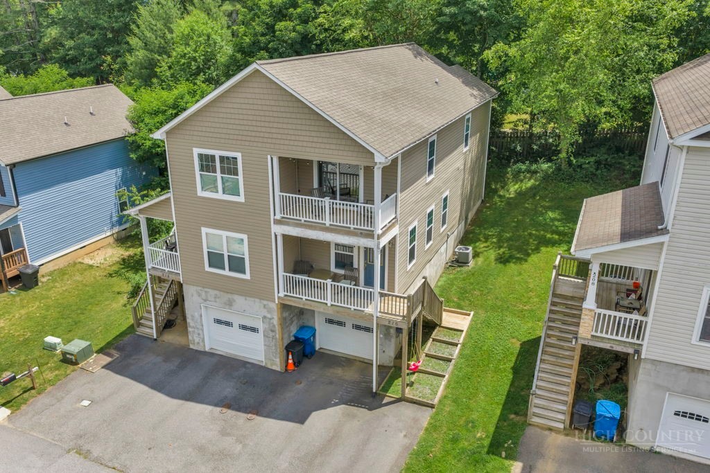 216 Stratford Lane Boone, NC 28607 - Photo 2 of 26