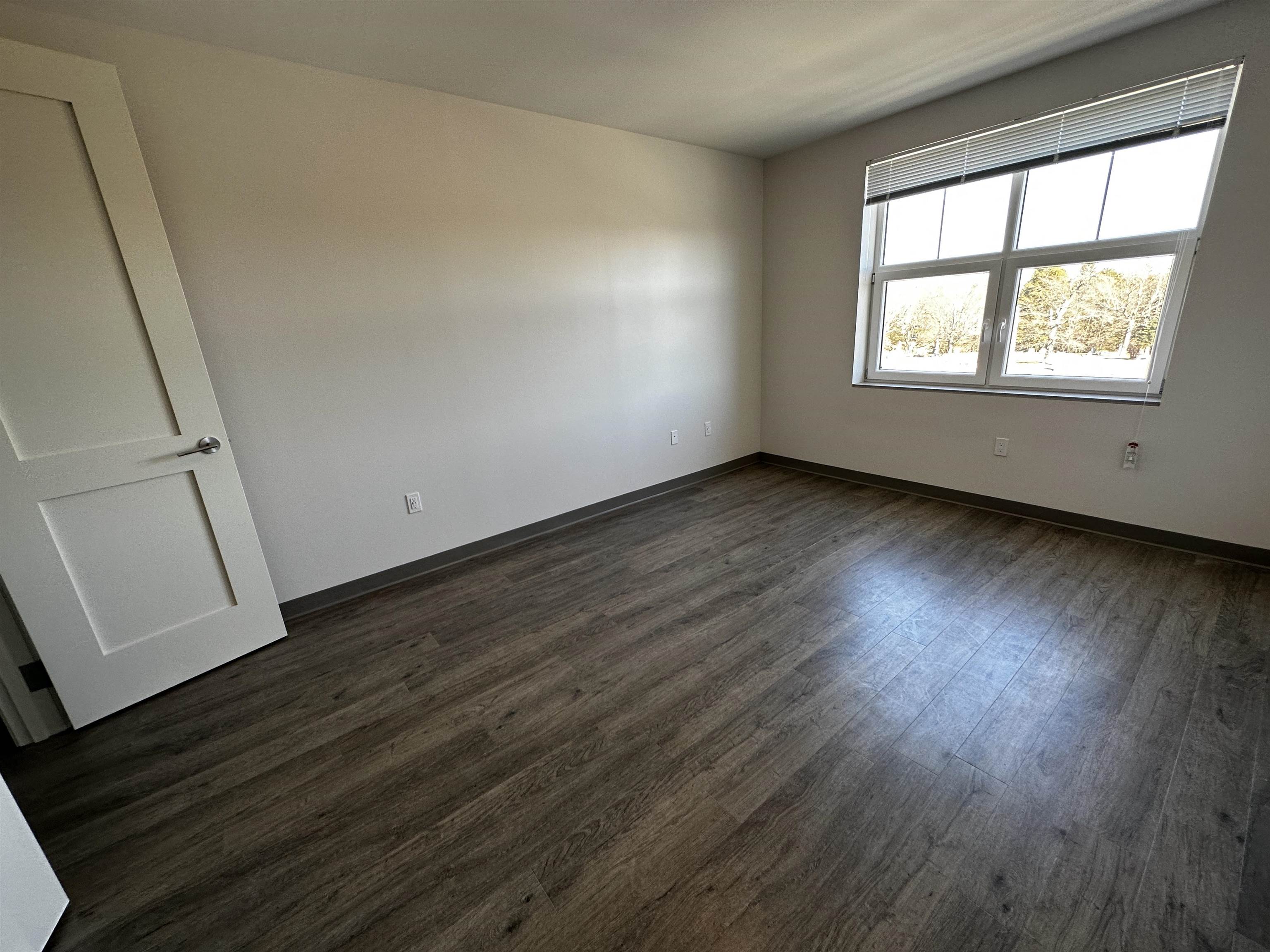 409 Elm Street, Unit 617 Manchester, NH 03101 - Photo 12 of 40