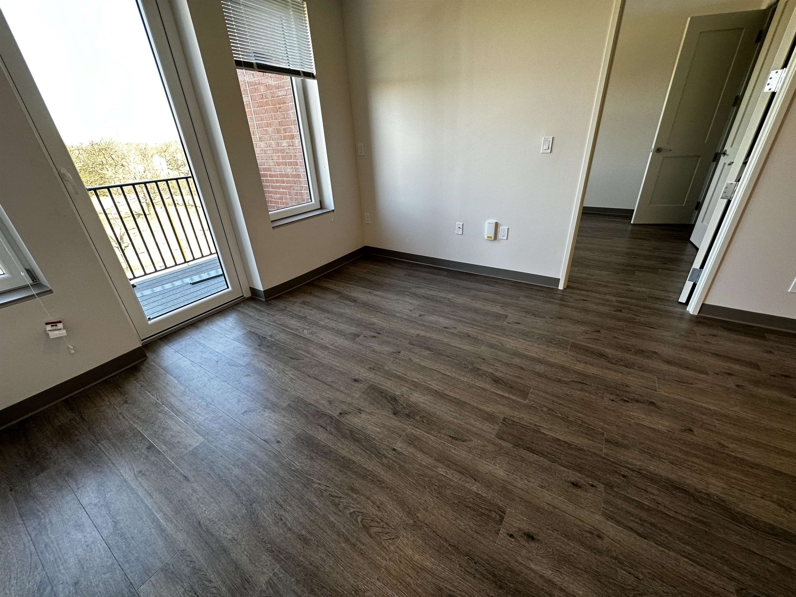 409 Elm Street, Unit 617 Manchester, NH 03101 - Photo 9 of 40